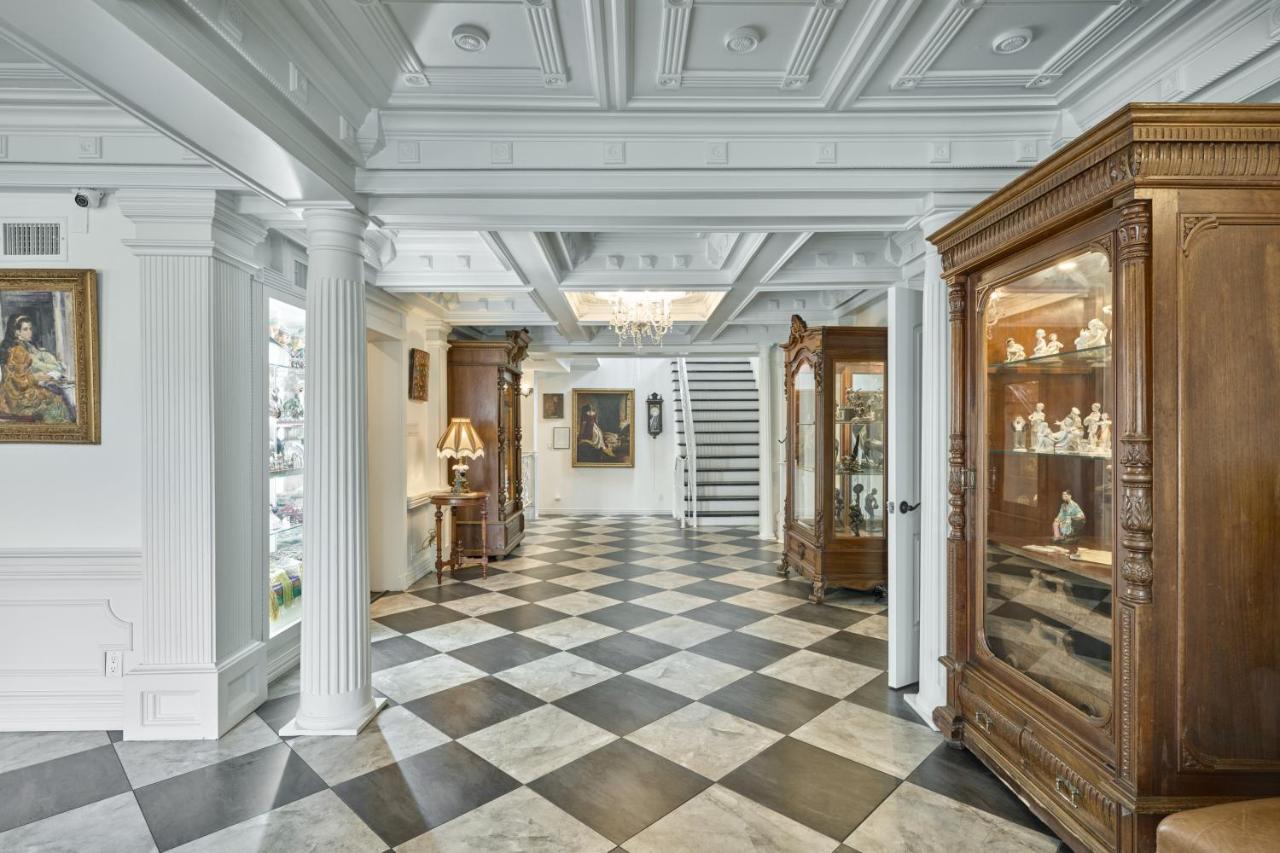 Villa With 8 Bedrooms And Heated Swimming Pool Хюстън Екстериор снимка